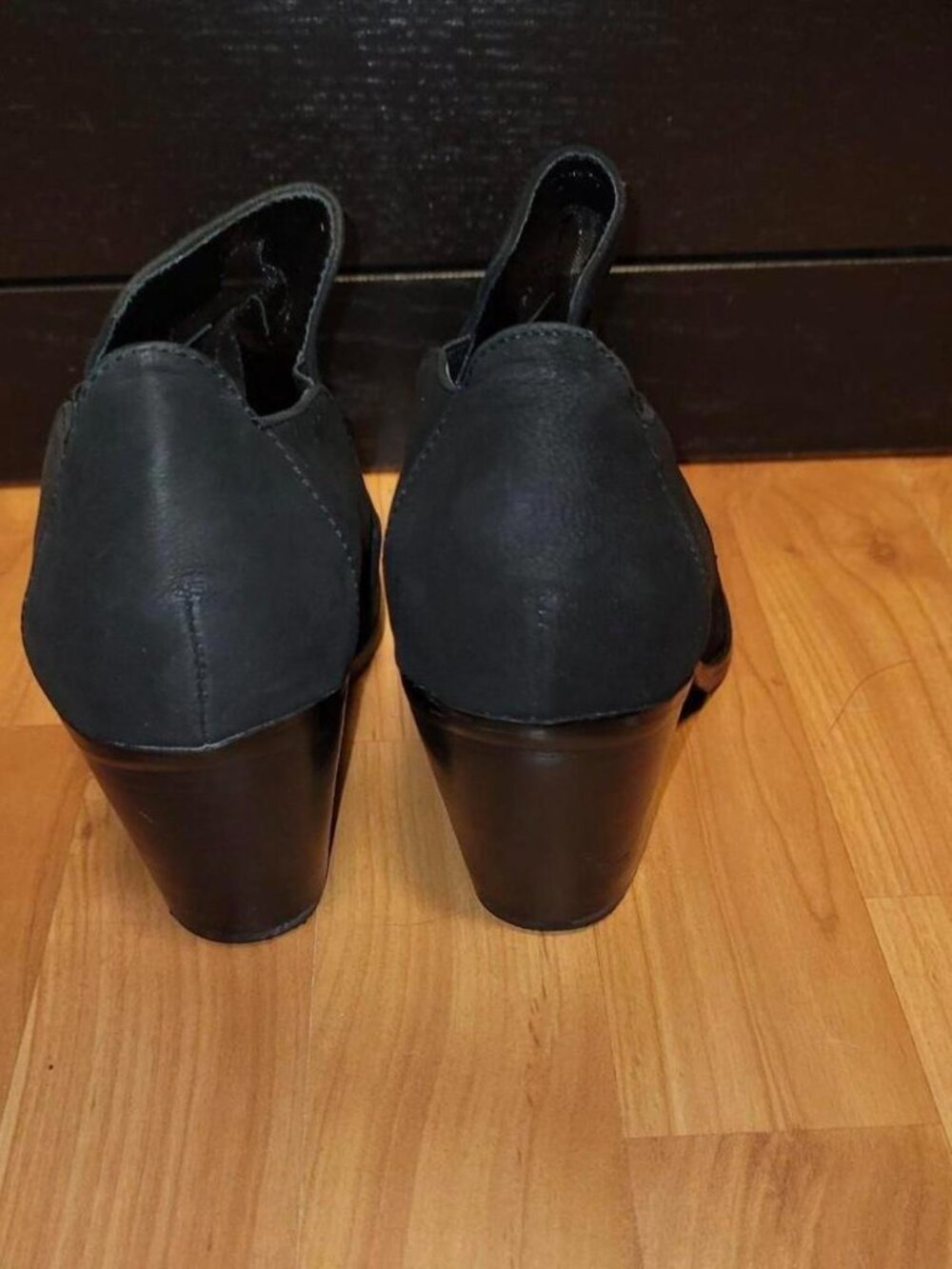 UNIF Women's Black and Brown Boots- 8 - Picture 4 of 8